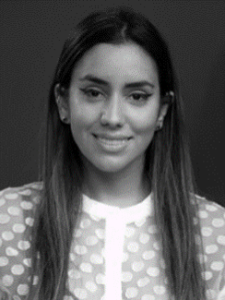 <center>Carolina Menezes<center>